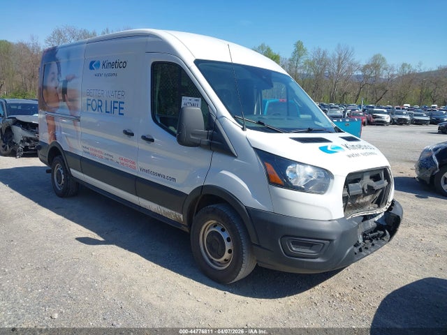 Salvage Ford Transit Image