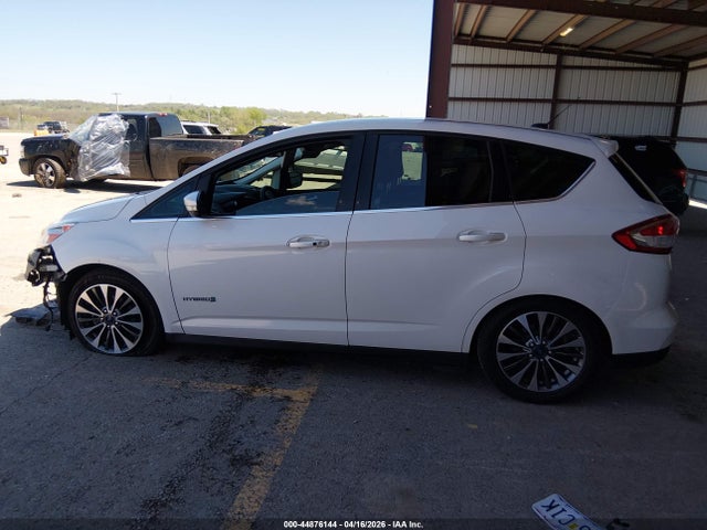 Ford C-MAX Hybrid Titanium