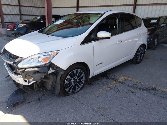 Ford C-MAX Hybrid Titanium