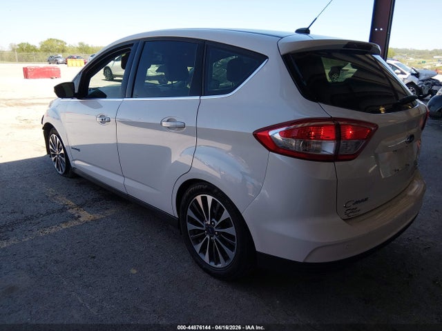 Ford C-MAX Hybrid Titanium