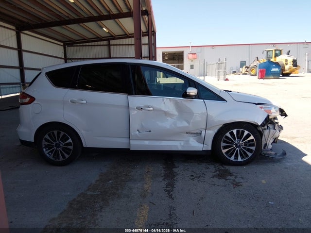 Ford C-MAX Hybrid Titanium