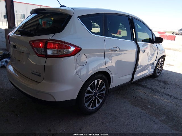Ford C-MAX Hybrid Titanium
