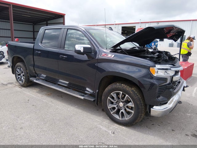 Salvage Chevrolet Silverado 1500 Image
