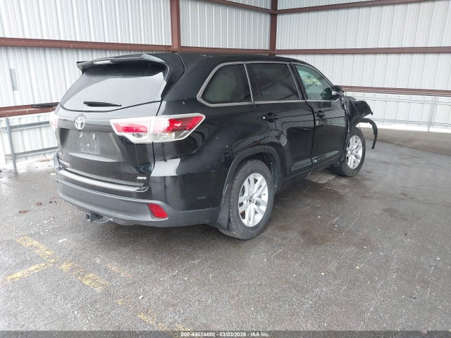 Toyota Highlander Le V6