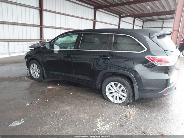 Toyota Highlander Le V6