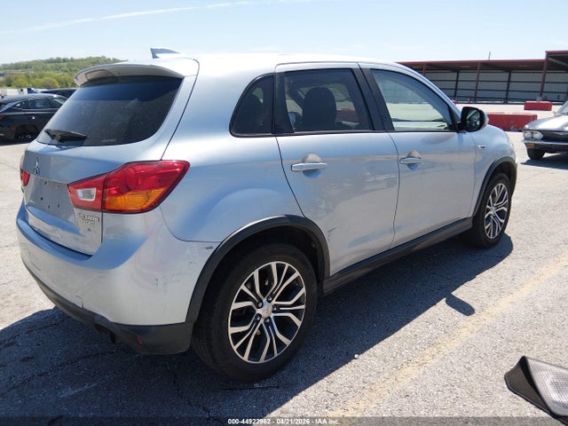 Mitsubishi Outlander 2.0 Le