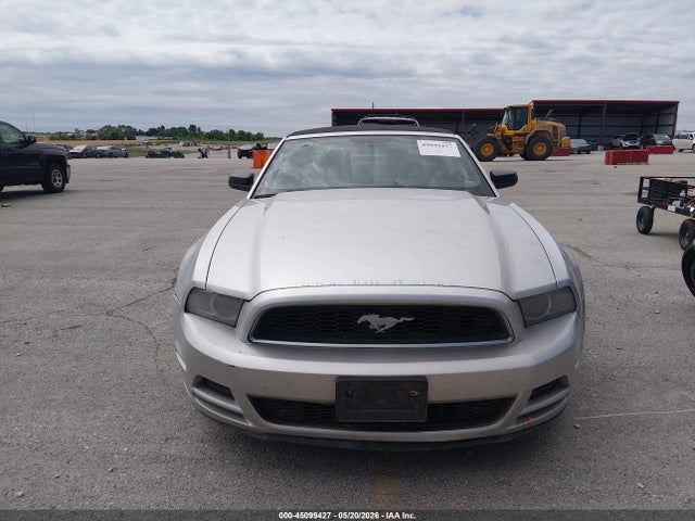 Ford Mustang V6
