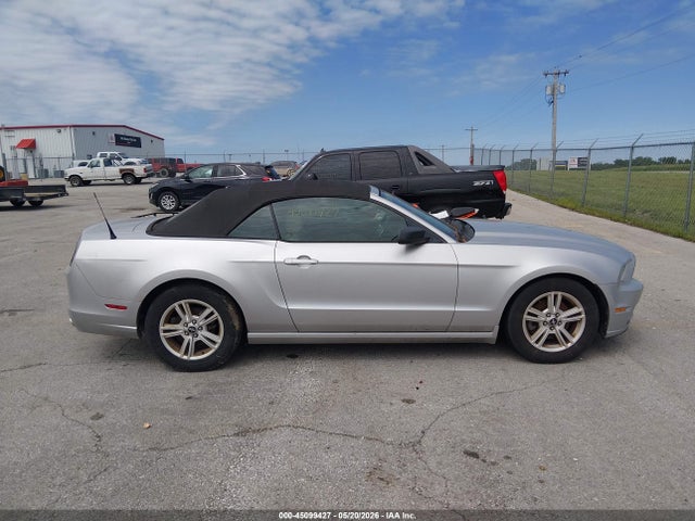 Ford Mustang V6