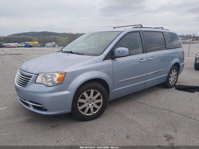 Chrysler Town & Country Touring