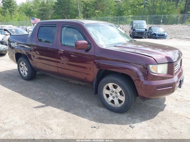 Salvage Honda Ridgeline Image