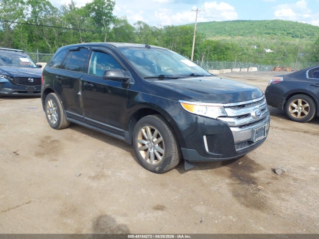 Salvage Ford Edge Image