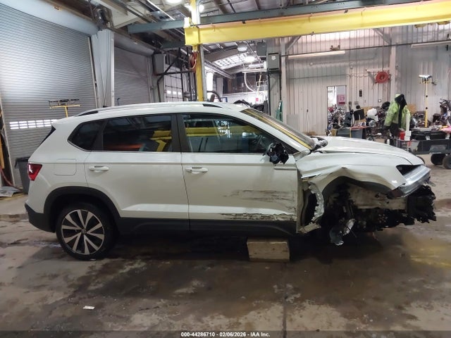 Volkswagen Taos 1.5t Se