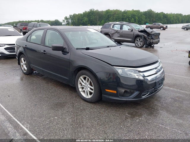 Salvage Ford Fusion Image