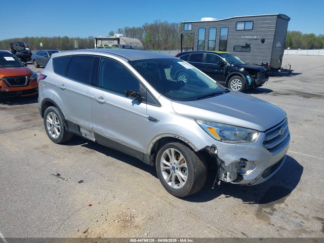 Salvage Ford Escape Image