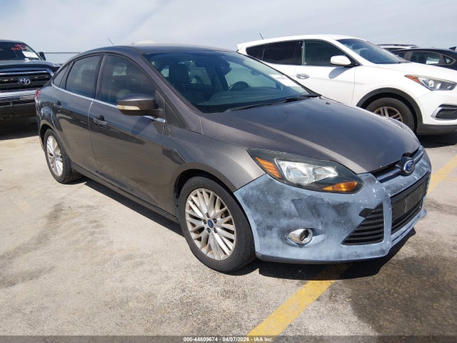 Salvage Ford Focus Image