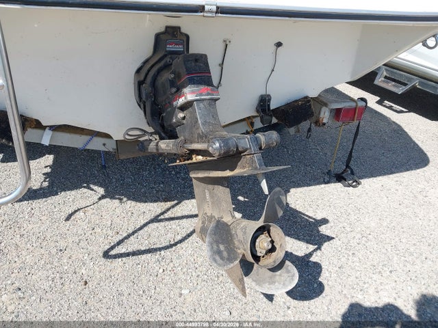 Sea Ray 20 Motor Boat W Tra