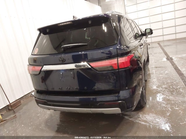 Toyota Sequoia Limited