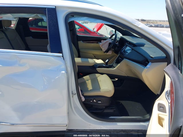 Cadillac XT5 Luxury