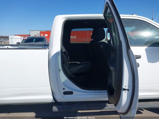 Ram 2500 Tradesman  4x4 8' Box