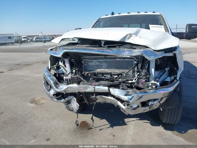 Ram 2500 Tradesman  4x4 8' Box