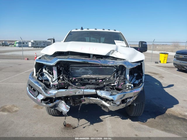 Ram 2500 Tradesman  4x4 8' Box