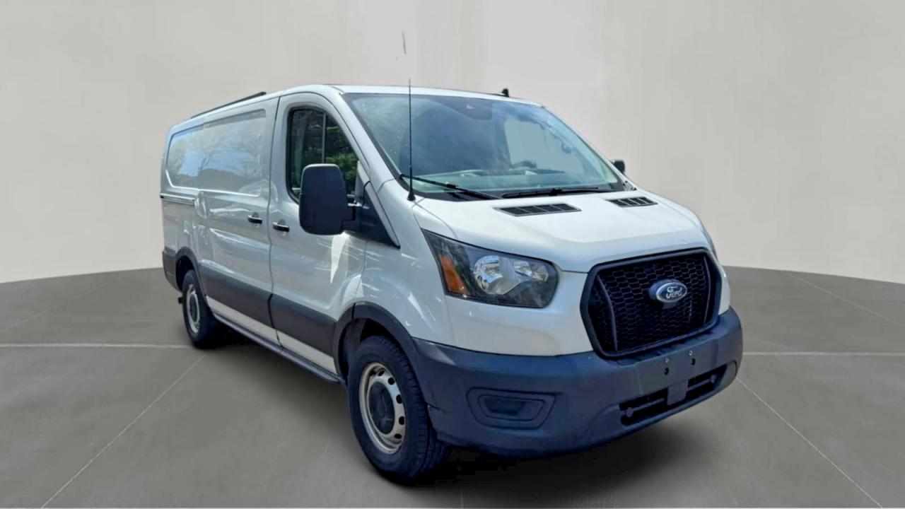 Salvage Ford Transit Image