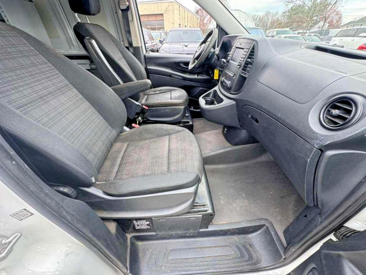 Mercedes-Benz Metris