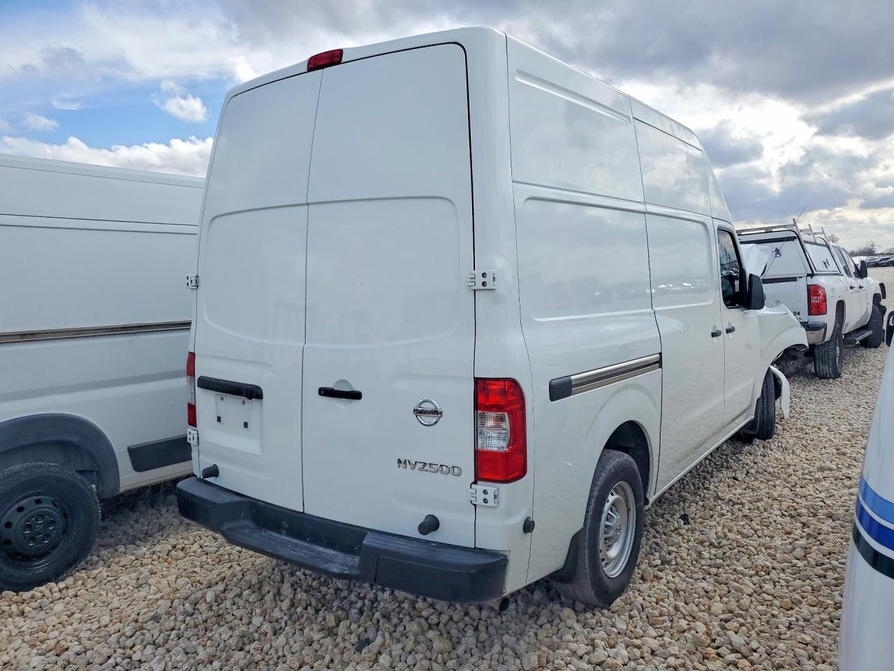 Nissan Nv 2500 Hd S