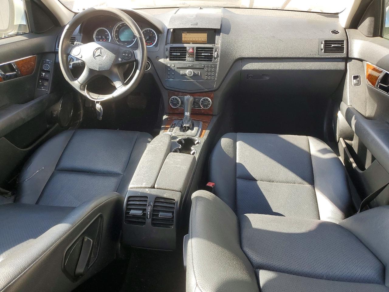 Mercedes-Benz C-Class 300
