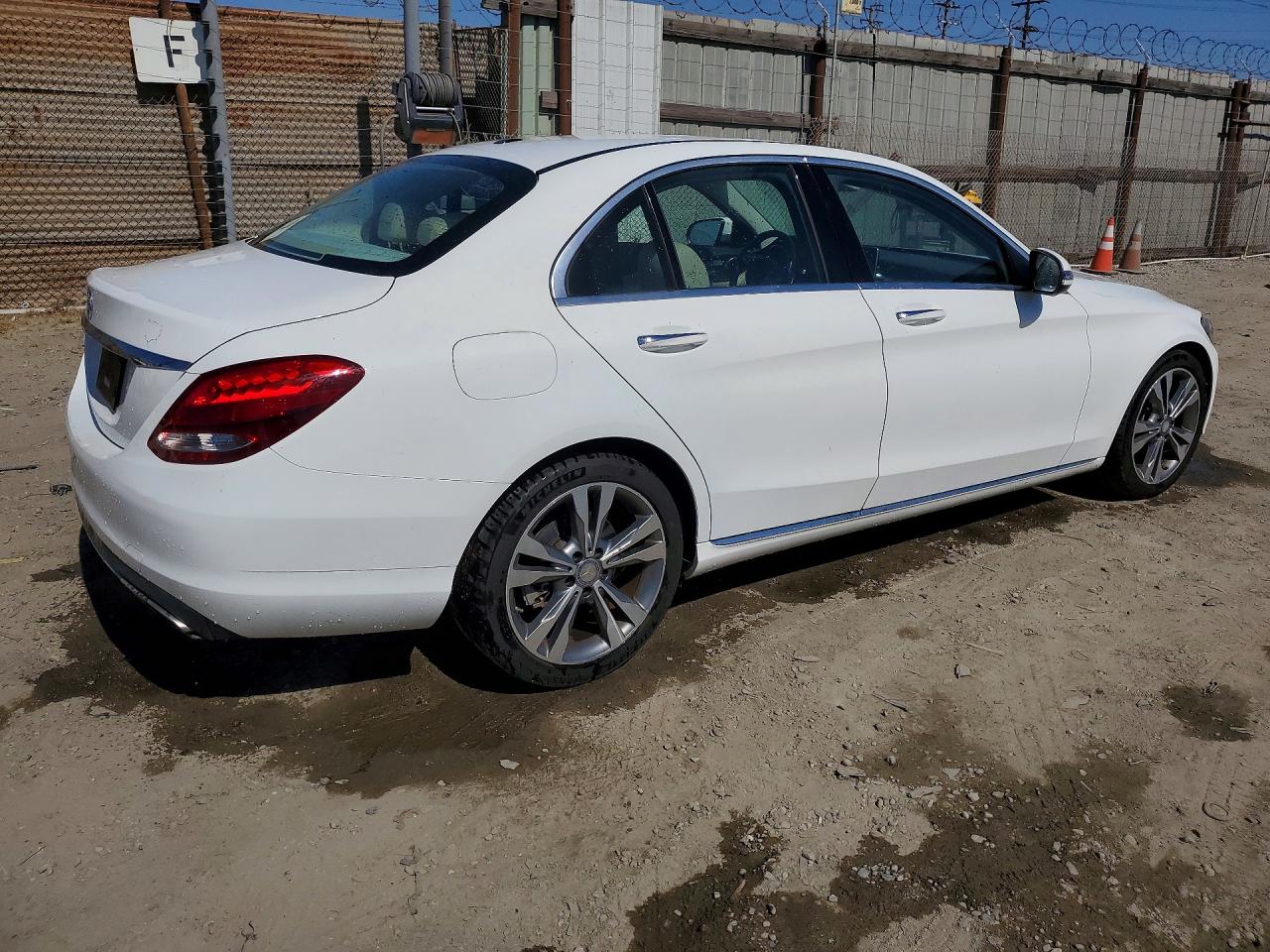 Mercedes-Benz C-Class 300