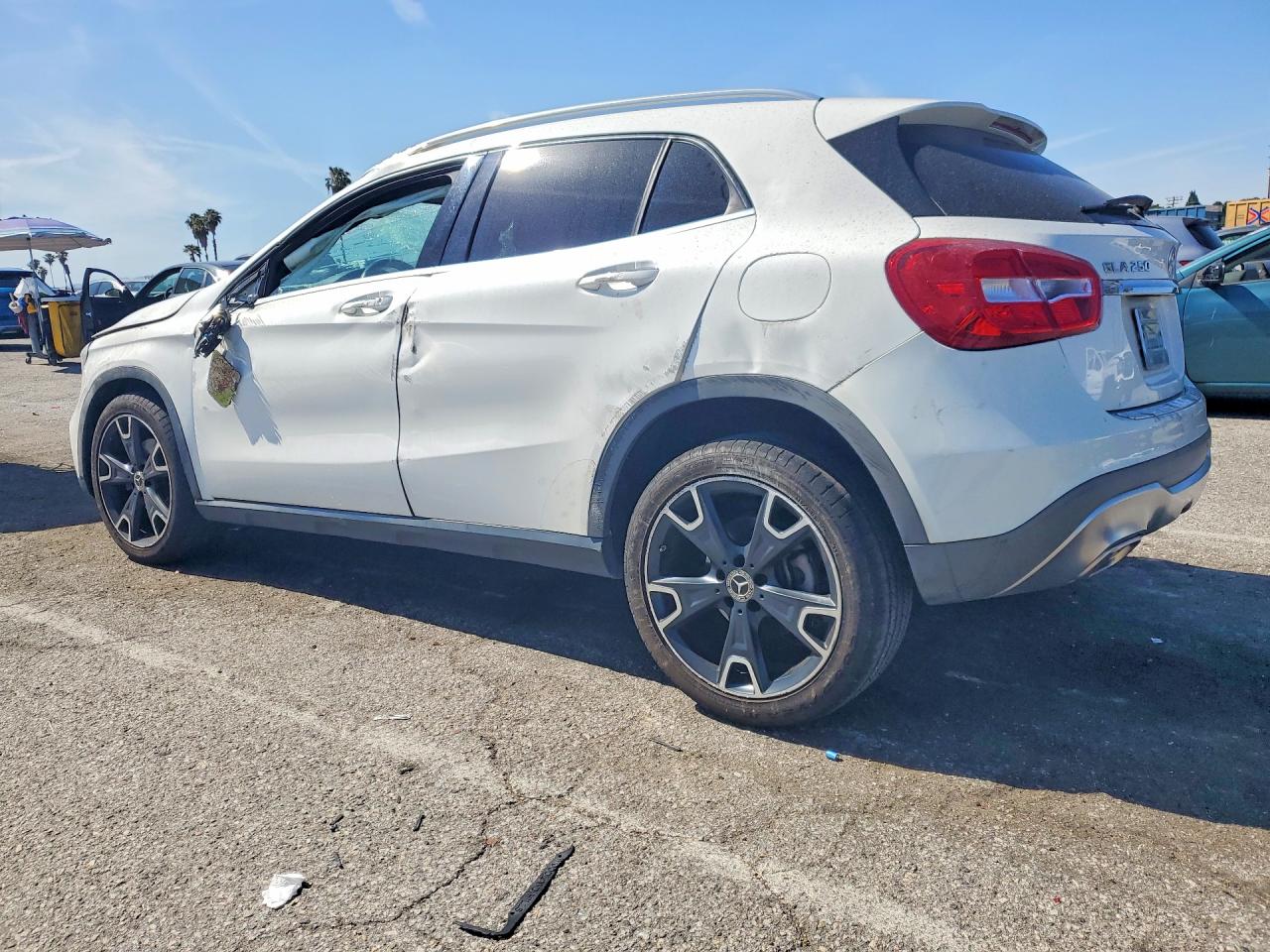 Mercedes-Benz GLA 250
