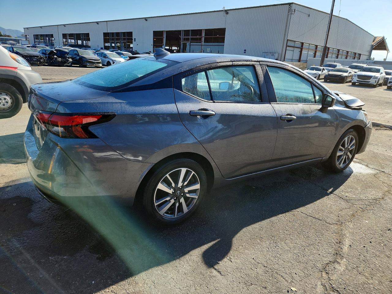 Nissan Versa Sv