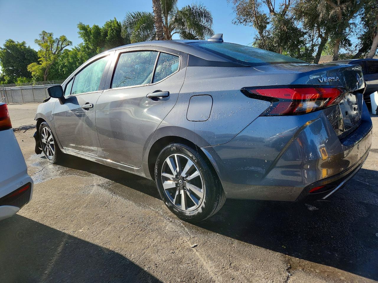 Nissan Versa Sv