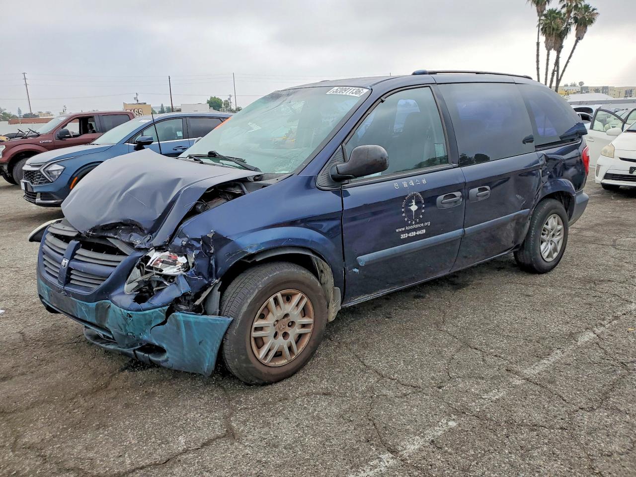 Salvage Dodge Caravan Image