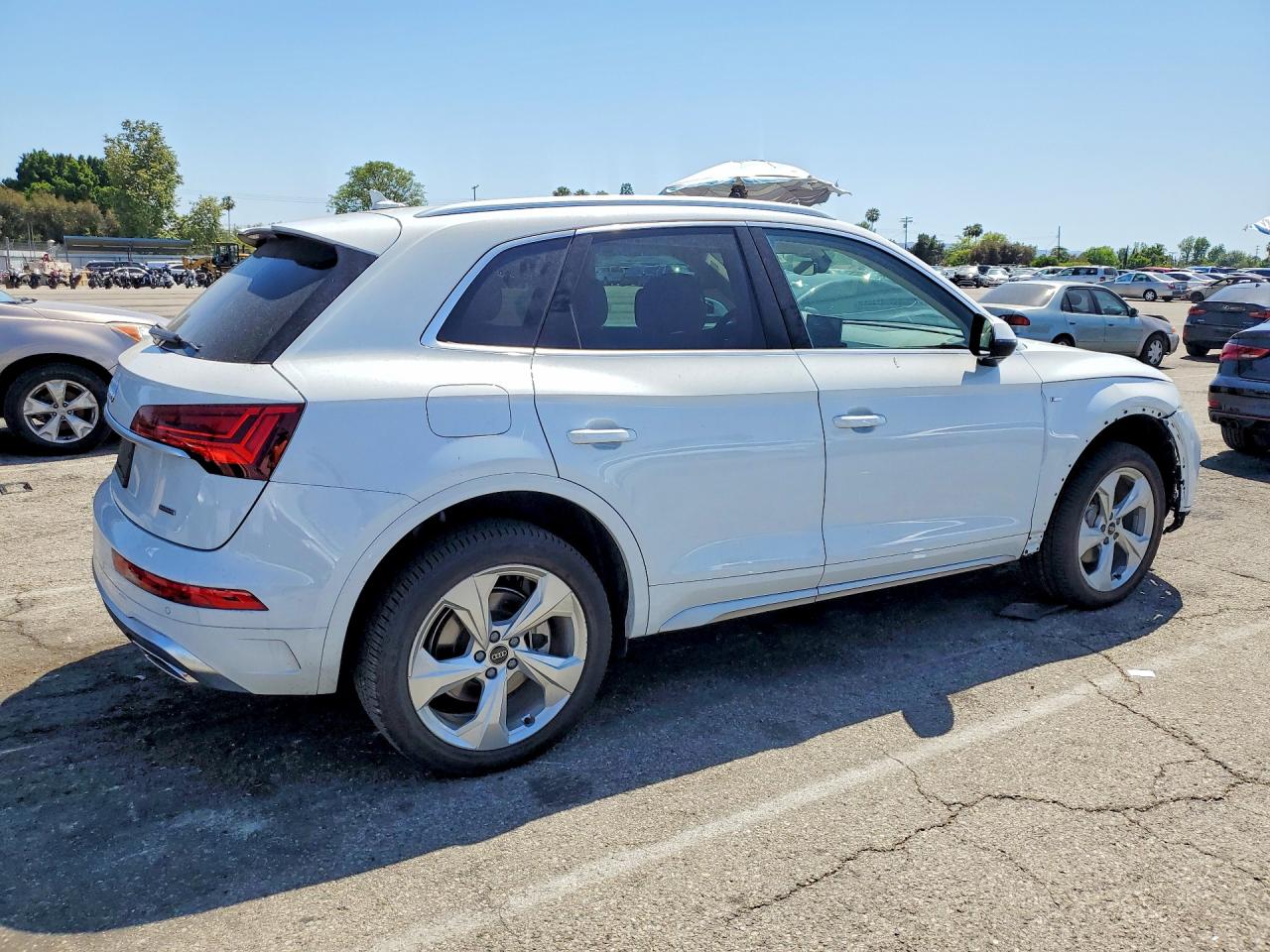 Audi Q5 Premium Plus 45