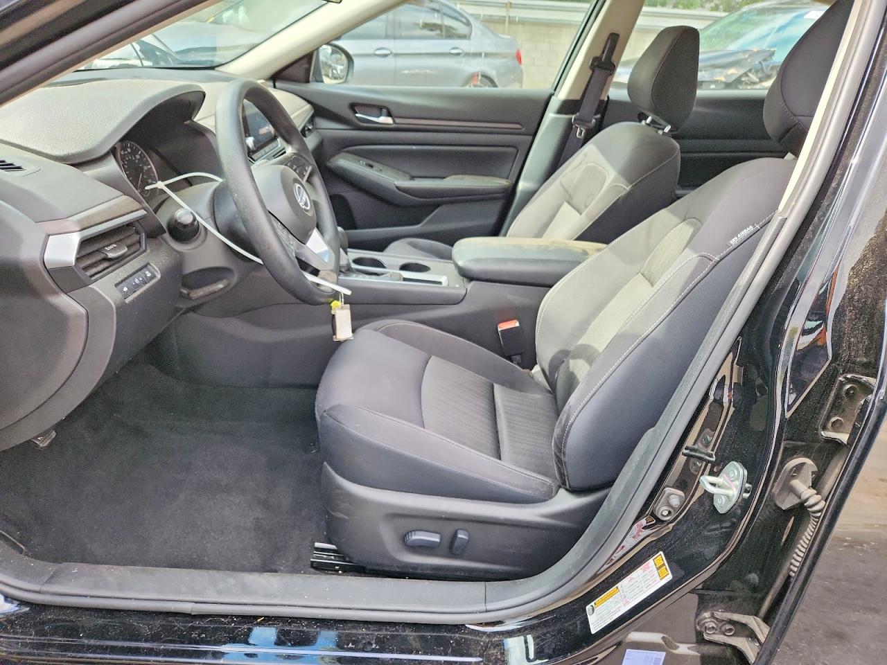 Nissan Altima Sv