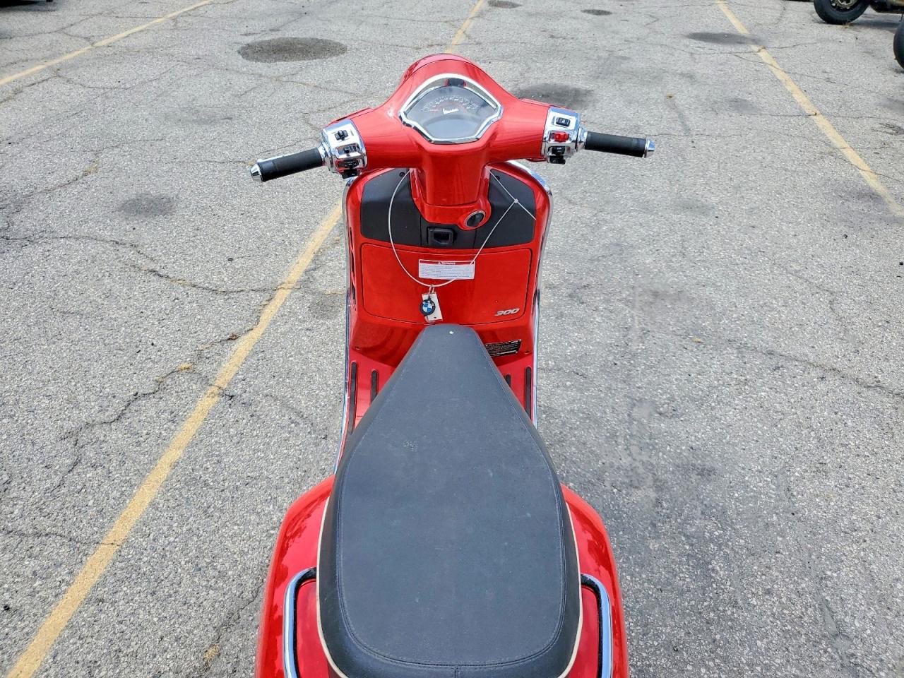 Vespa Gts Sei Giorni 300