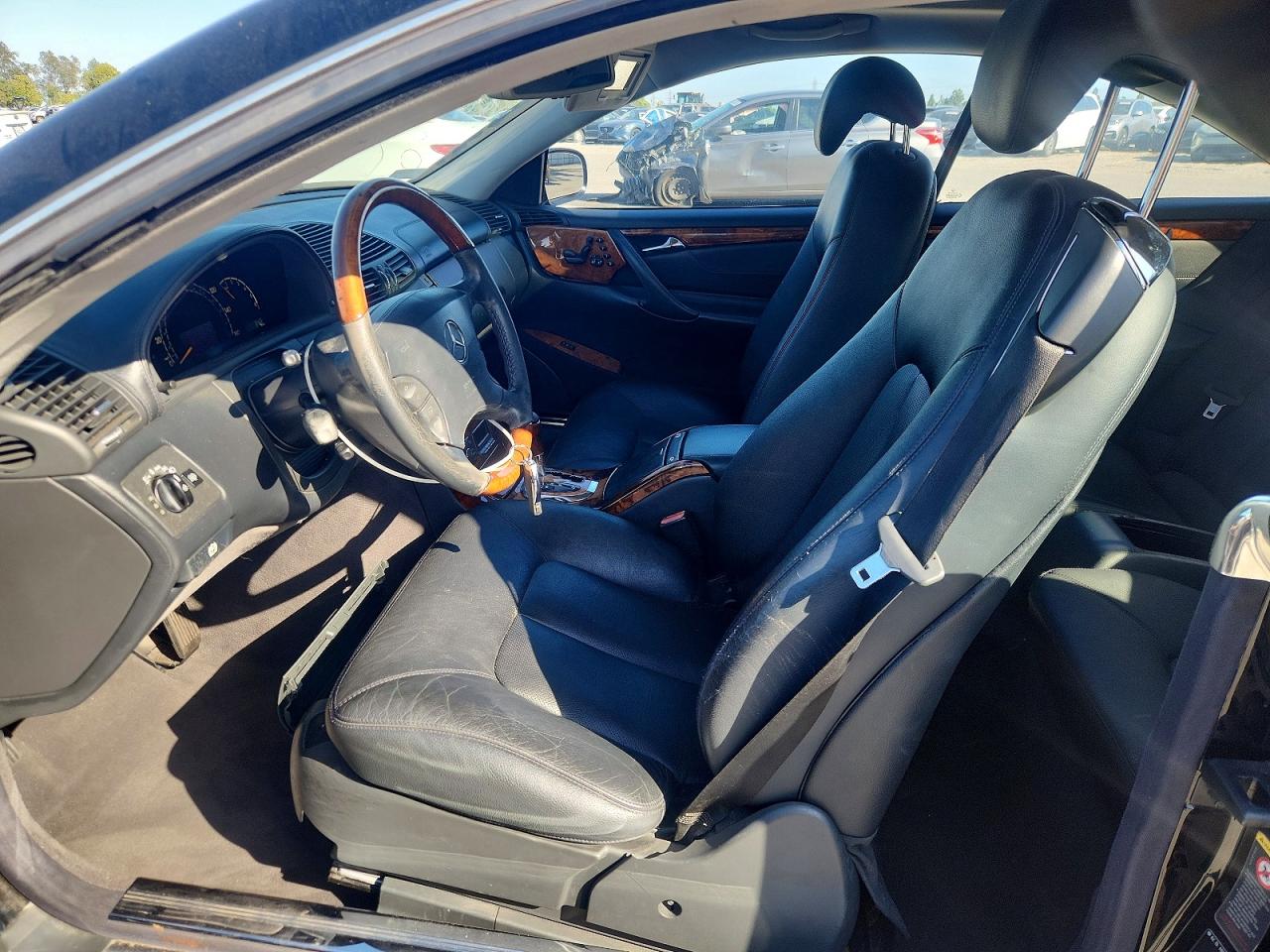 Mercedes-Benz C-Class 500