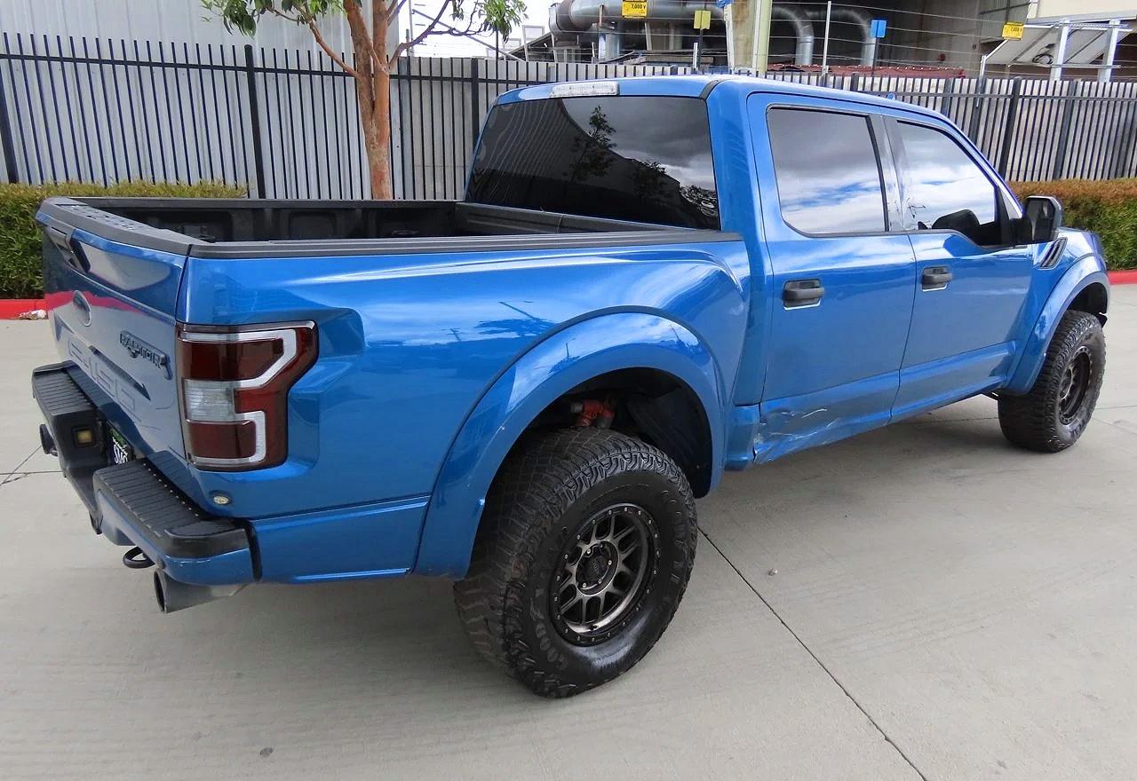 Ford F-150 Raptor