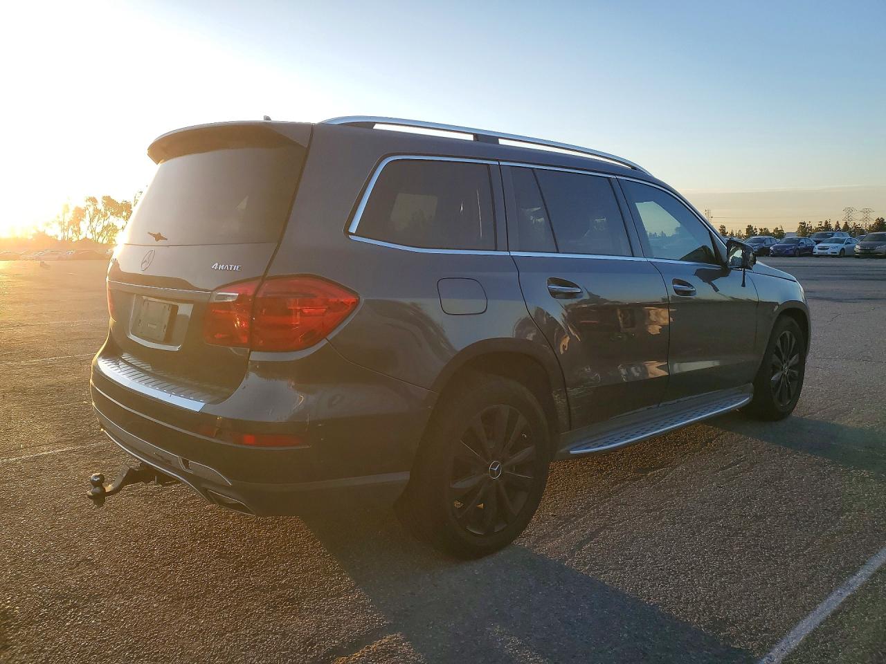 Mercedes-Benz G-Class 450 4matic