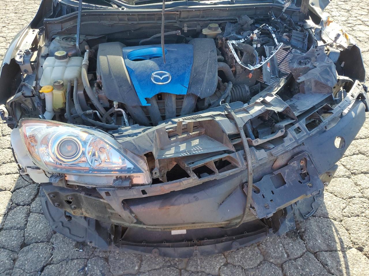 Mazda 3 I