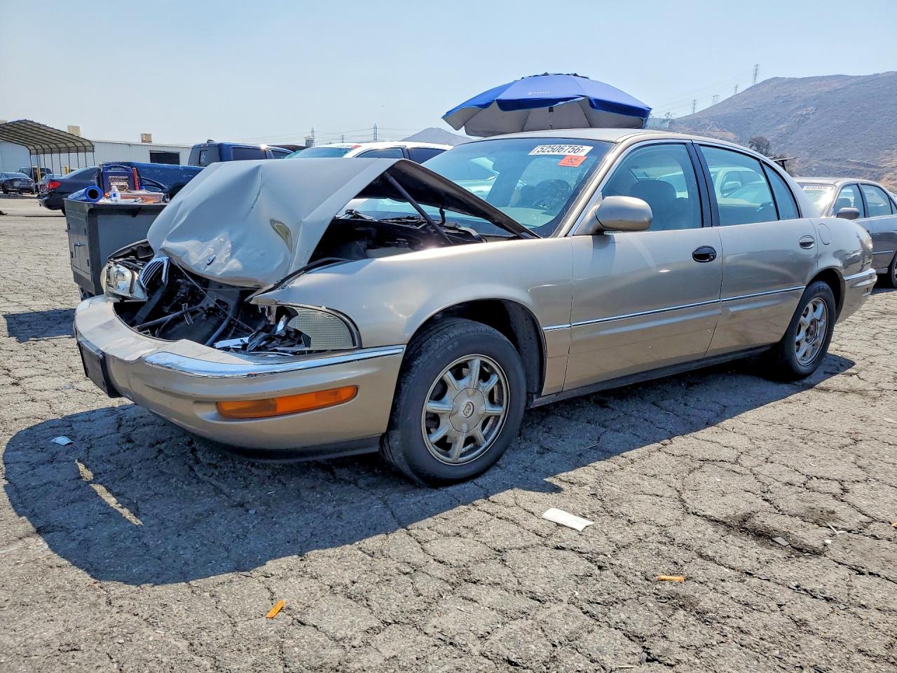 Salvage Buick Park Ave Image