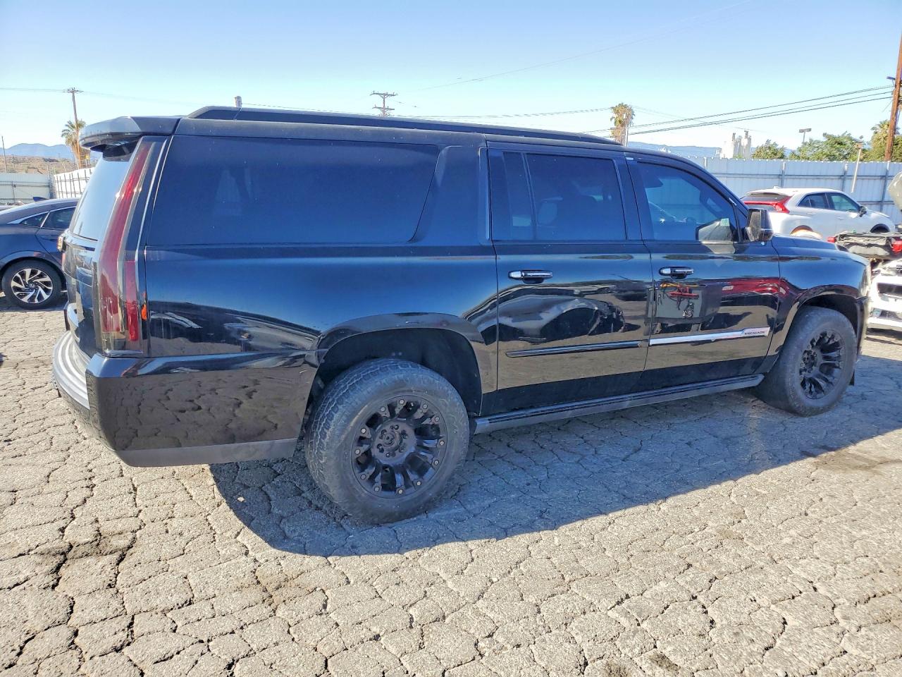 Cadillac Escalade Esv Premium