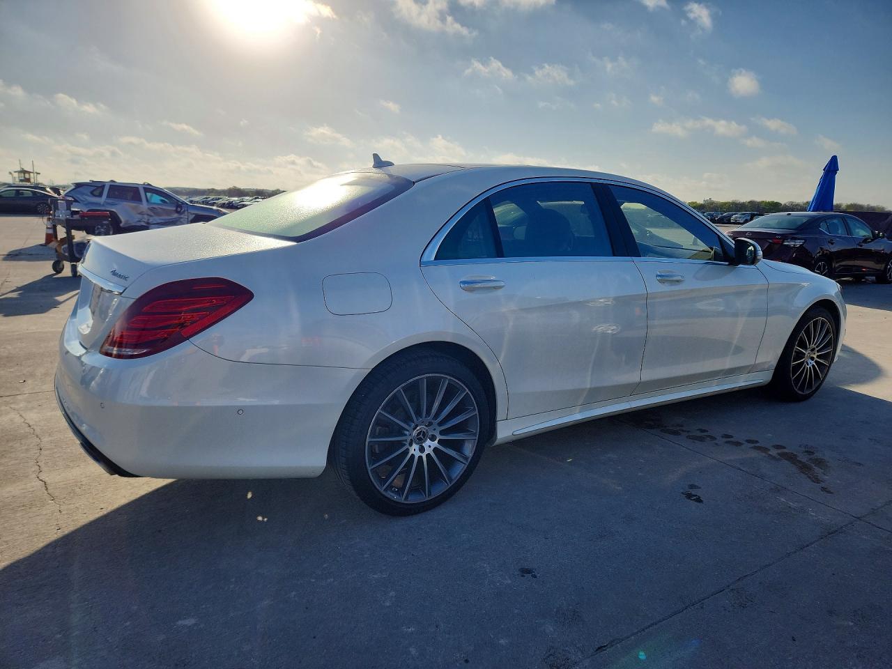Mercedes-Benz S-Class 550 4matic