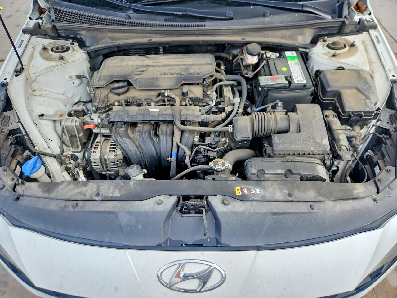 Hyundai ELANTRA Sel