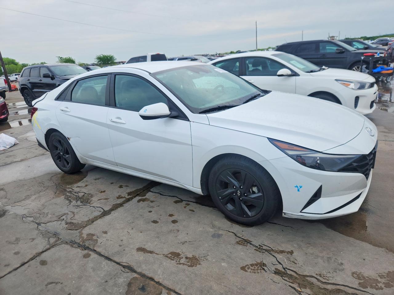 Hyundai ELANTRA Sel