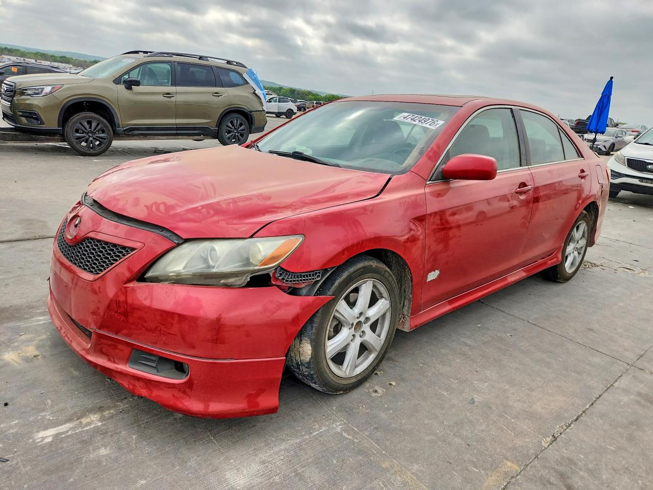 Salvage Toyota Camry Image