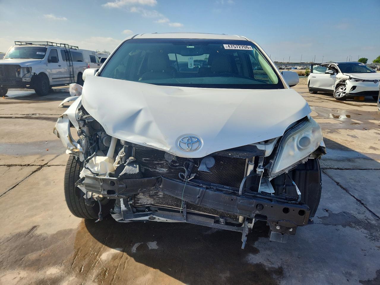 Toyota Sienna Xle Premium 8-passenger
