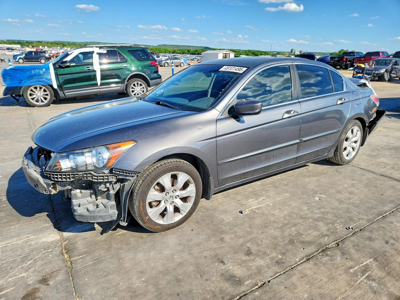Salvage Honda Accord Image