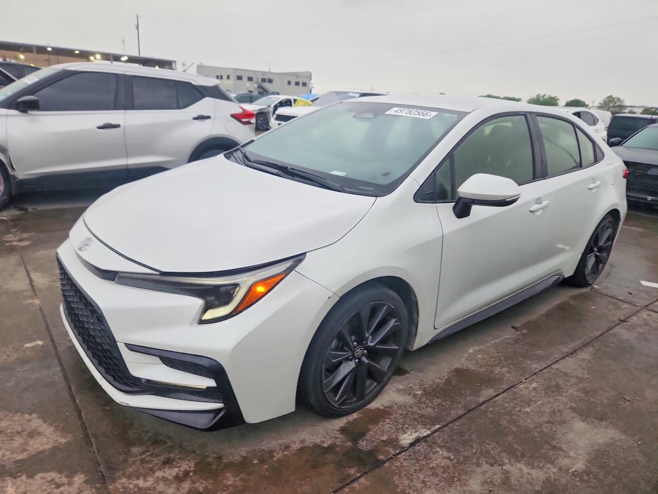 Salvage Toyota Corolla Image